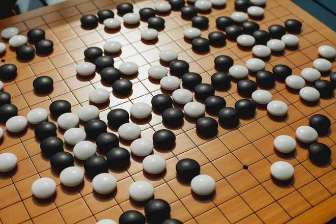 诺奖获得者Hassabis警告：AlphaGo已觉醒，AGI正接管科研|围棋|新智元|智能体|人类|科学_新浪新闻